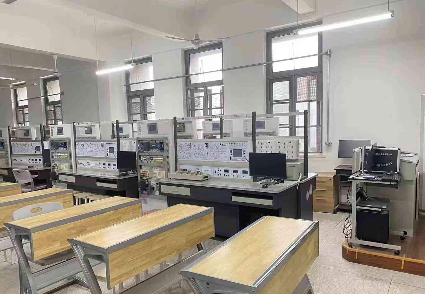 安徽最好最大的技工院校院?！不蘸戏始紟煂W院-圖6