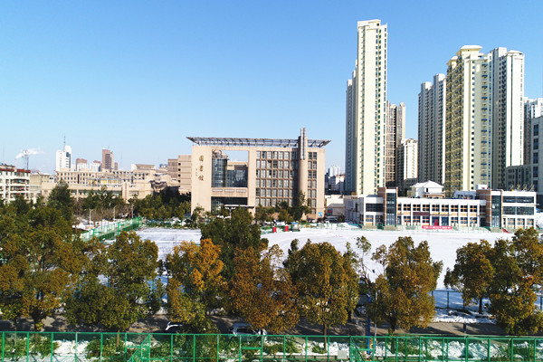 2025年安徽工貿(mào)職業(yè)技術(shù)學(xué)院五年一貫制招生計(jì)劃及報(bào)名方式（最新版）-圖2